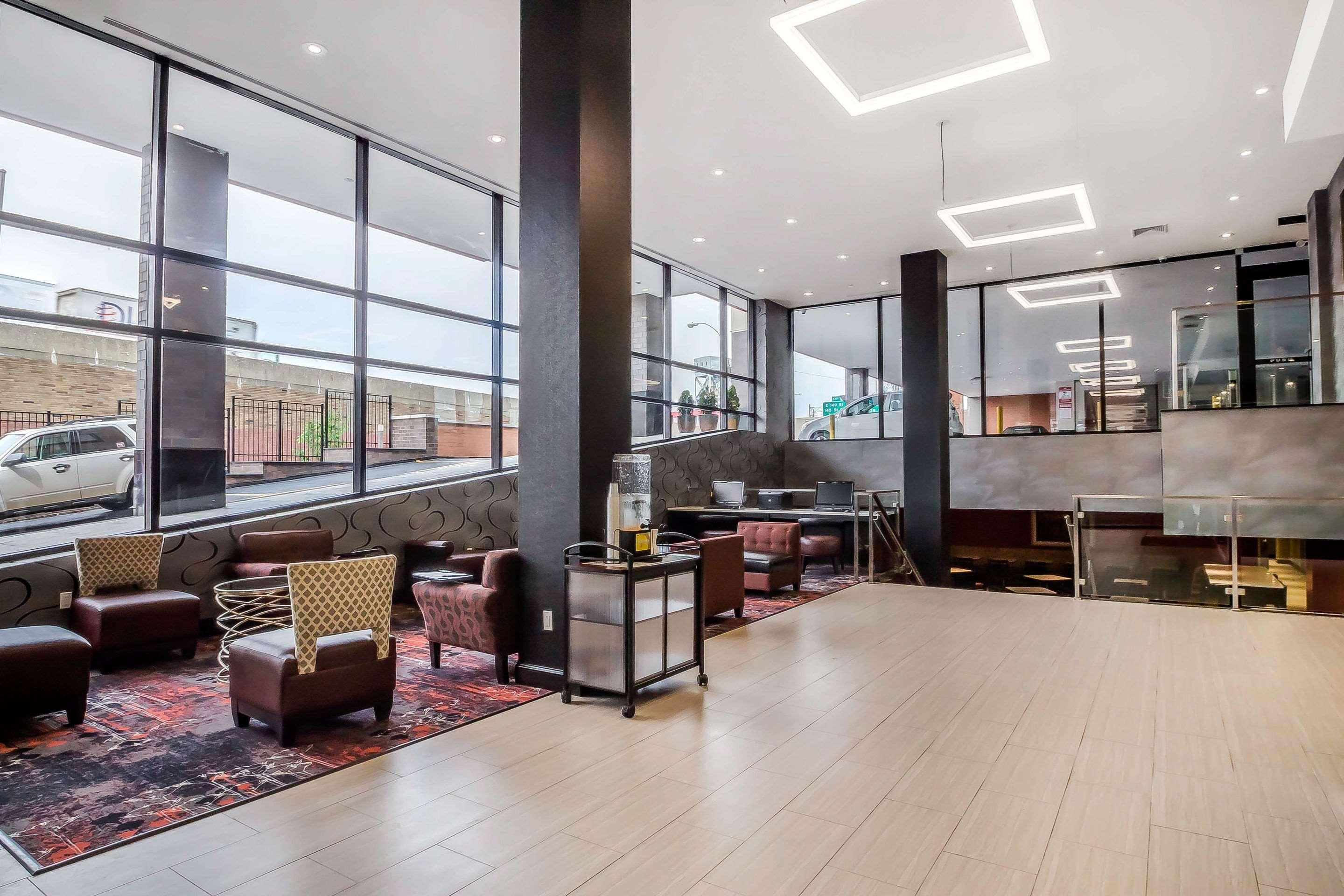ניו יורק Comfort Inn & Suites Near Stadium מראה חיצוני תמונה