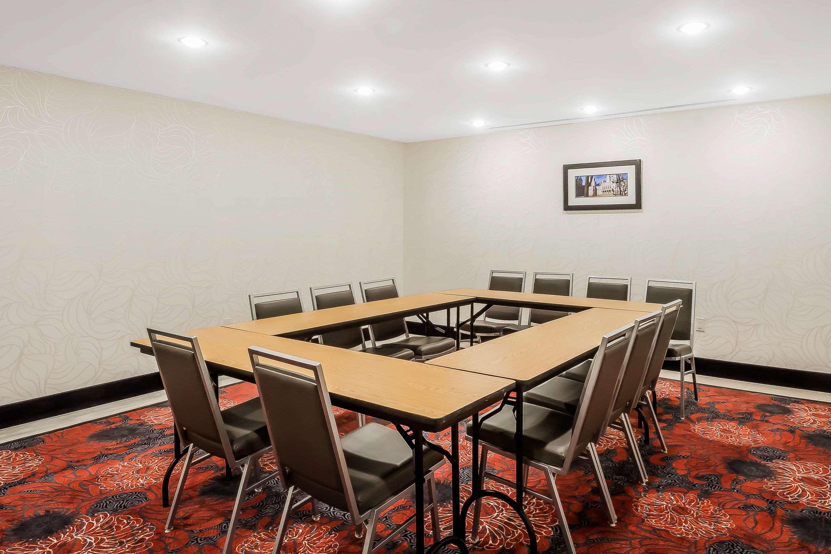 ניו יורק Comfort Inn & Suites Near Stadium מראה חיצוני תמונה